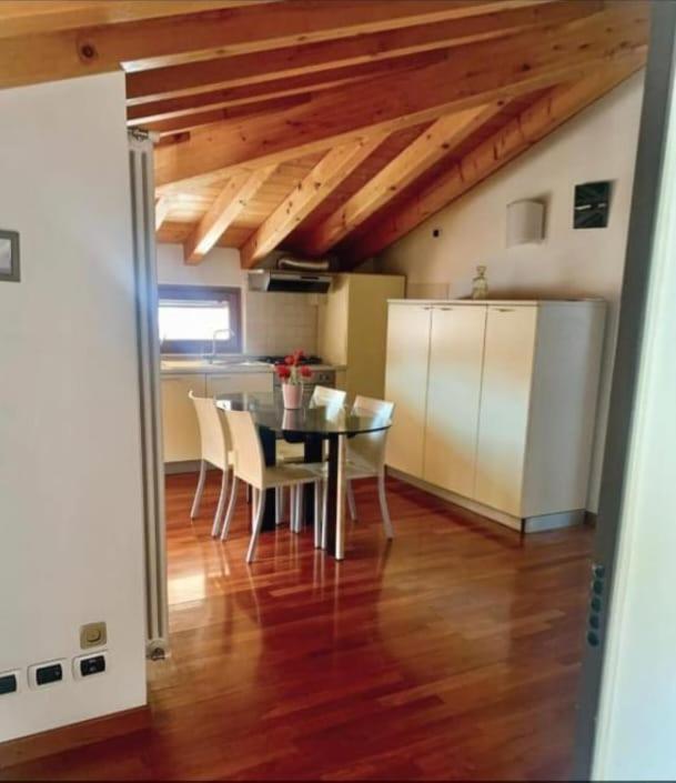 Apartments Tony In Bardolino Quarto foto