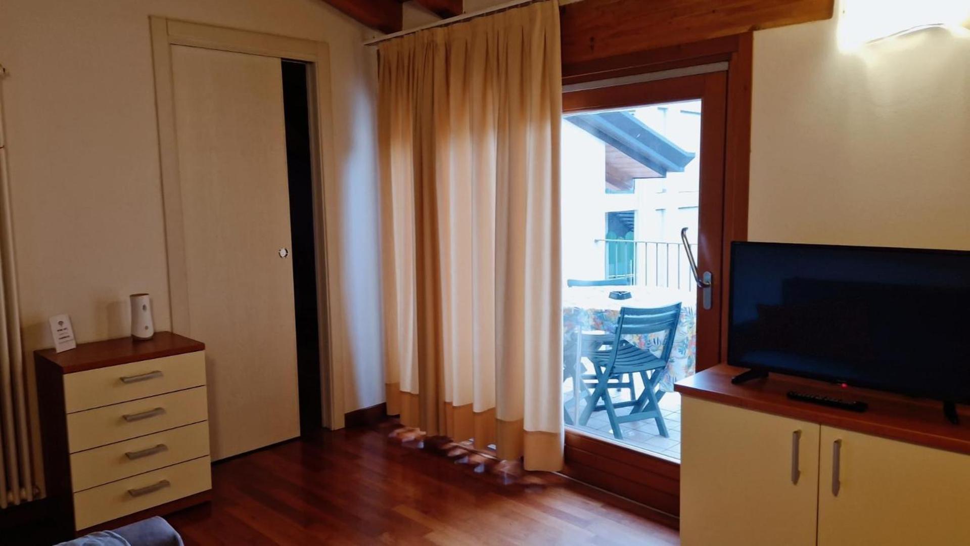 Apartments Tony In Bardolino Quarto foto